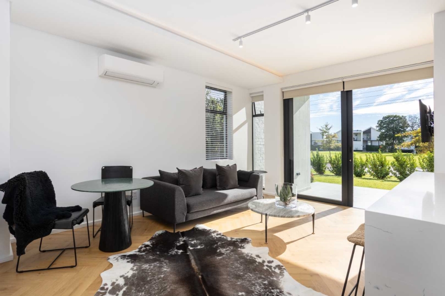 1 Bedroom Property for Sale in Val De Vie Estate Western Cape